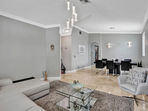 5445 NW 122 Dr, Coral Springs FL 33076