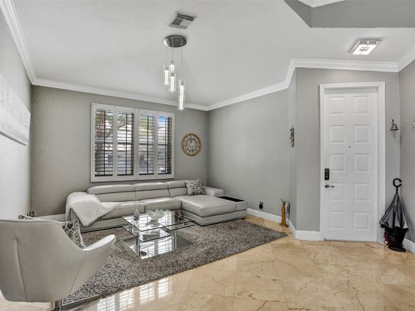 5445 NW 122 Dr, Coral Springs FL 33076