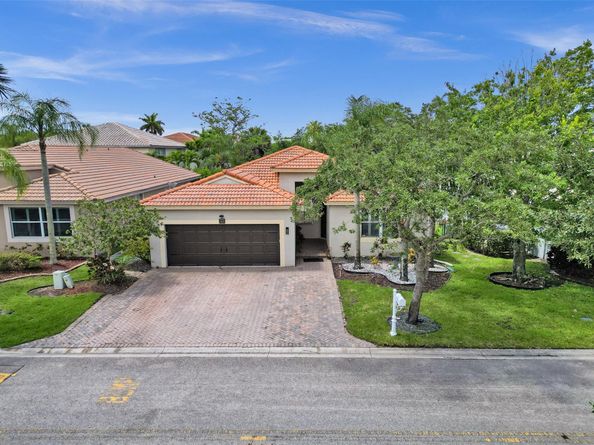 5445 NW 122 Dr, Coral Springs FL 33076