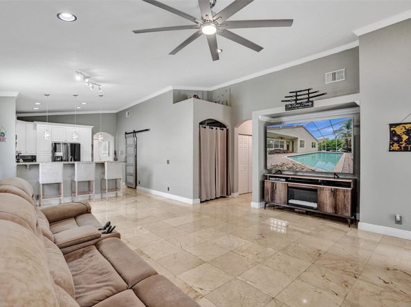 5445 NW 122 Dr, Coral Springs FL 33076