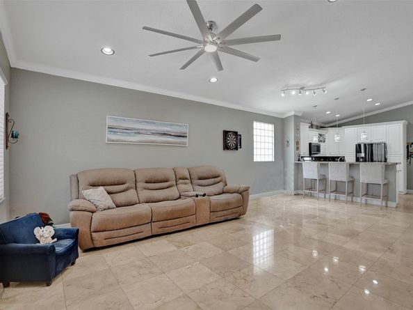 5445 NW 122 Dr, Coral Springs FL 33076