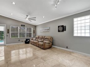 5445 NW 122 Dr, Coral Springs FL 33076