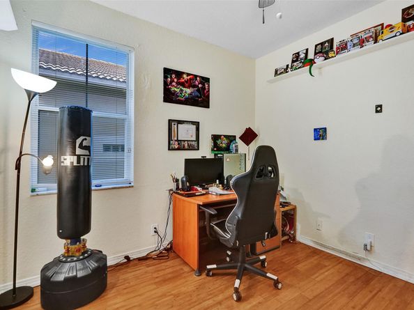 5445 NW 122 Dr, Coral Springs FL 33076