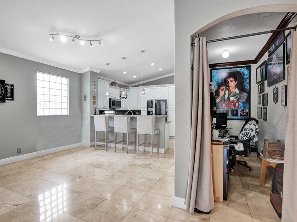 5445 NW 122 Dr, Coral Springs FL 33076