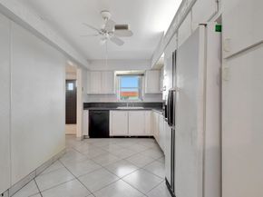 5800 Fernley Drive W 51, Greenacres FL 33415