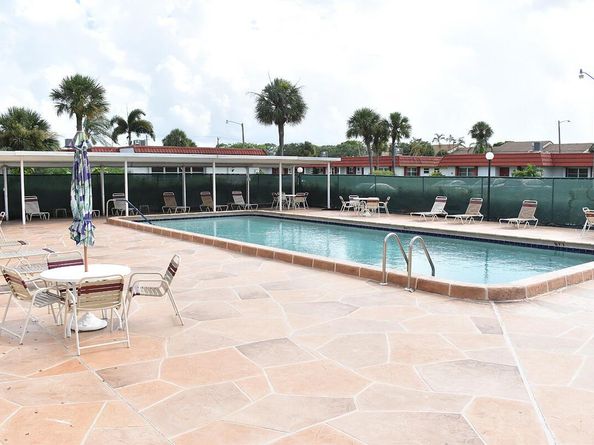 5800 Fernley Drive W 51, Greenacres FL 33415