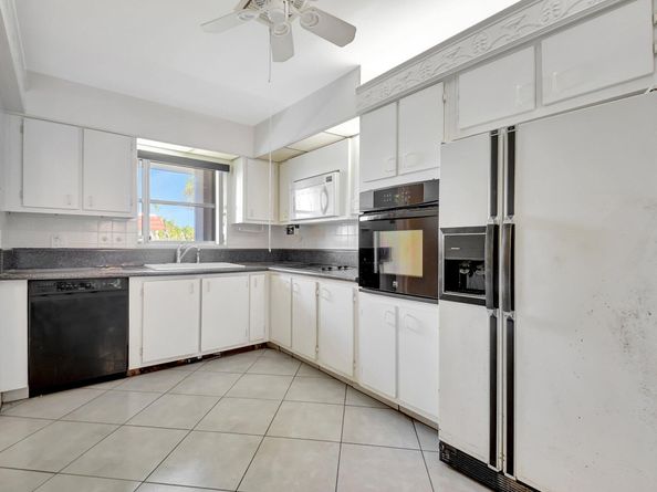 5800 Fernley Drive W 51, Greenacres FL 33415