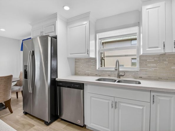 60 Brittany B, Delray Beach FL 33446