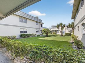 60 Brittany B, Delray Beach FL 33446