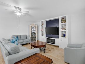 60 Brittany B, Delray Beach FL 33446