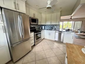 1000 NE 14 410, Hallandale Beach FL 33009