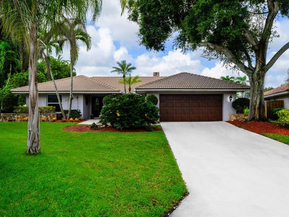 7 Bannock Road, Palm Beach Gardens FL 33418