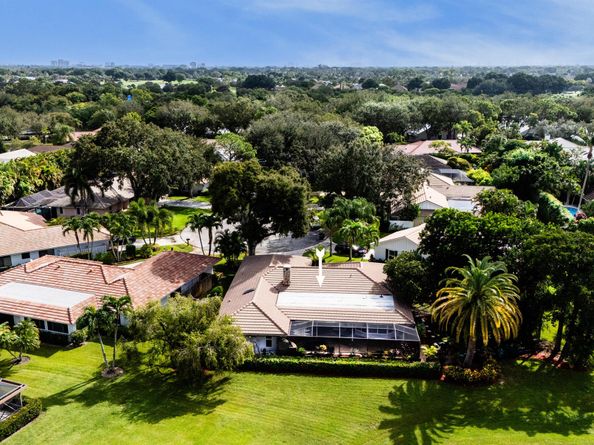7 Bannock Road, Palm Beach Gardens FL 33418