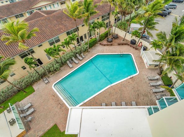 6000 N Ocean Blvd 6E, Lauderdale By The Sea FL 33308
