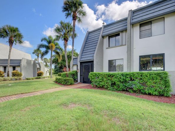 4815 Esedra Court, Lake Worth FL 33467