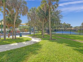 1613 SW 12th Ct, Fort Lauderdale FL 33312