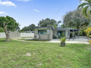 1613 SW 12th Ct, Fort Lauderdale FL 33312