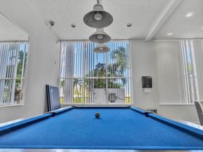11930 N Bayshore Dr 404, North Miami FL 33181