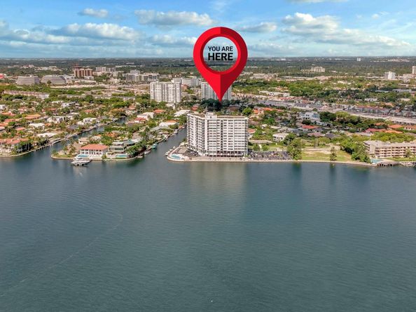 11930 N Bayshore Dr 404, North Miami FL 33181