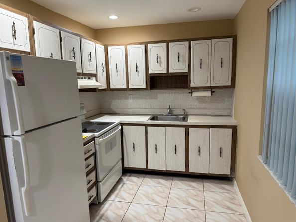 795 Normandy Q, Delray Beach FL 33484