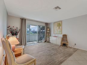2775 Dudley Drive W D, West Palm Beach FL 33415