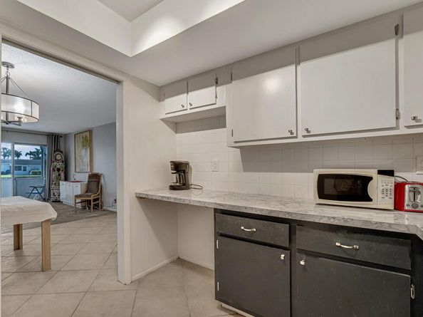2775 Dudley Drive W D, West Palm Beach FL 33415