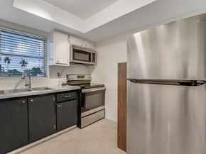 2775 Dudley Drive W D, West Palm Beach FL 33415