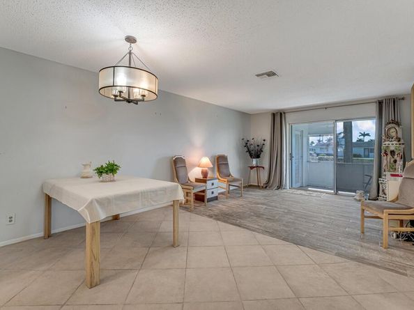 2775 Dudley Drive W D, West Palm Beach FL 33415