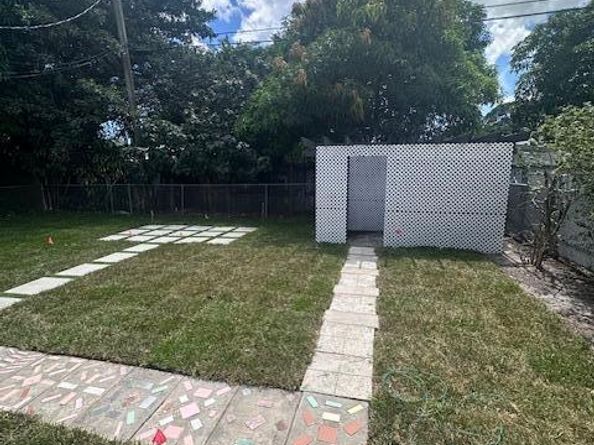 430 Barnett Street, West Palm Beach FL 33405