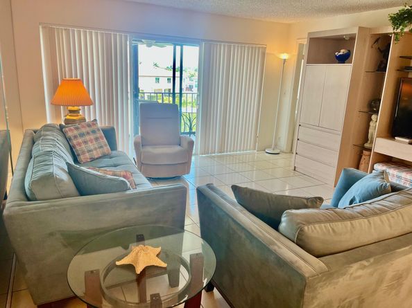 4090 Tivoli Court 301, Lake Worth FL 33467