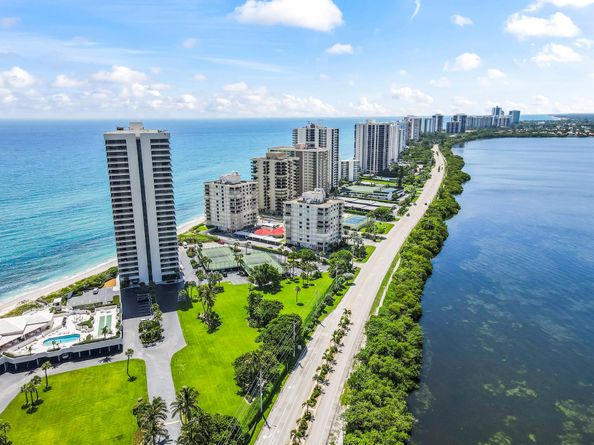 5480 N Ocean Drive B5b, Singer Island FL 33404