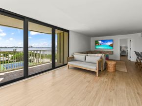 5480 N Ocean Drive B5b, Singer Island FL 33404