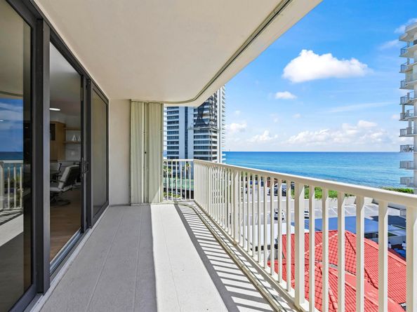 5480 N Ocean Drive B5b, Singer Island FL 33404