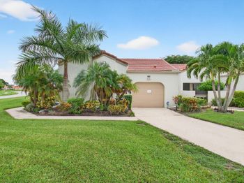 5834 Parkwalk Circle W