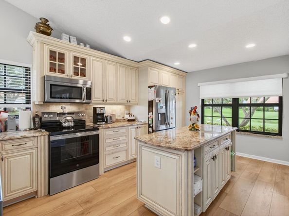 5834 Parkwalk Circle W, Boynton Beach FL 33472