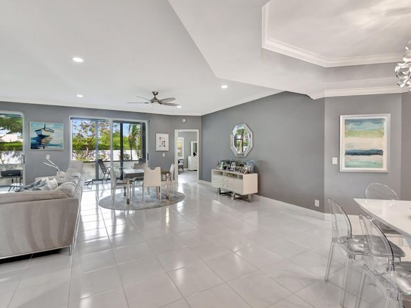 11666 Briarwood 2 Circle 2, Boynton Beach FL 33437