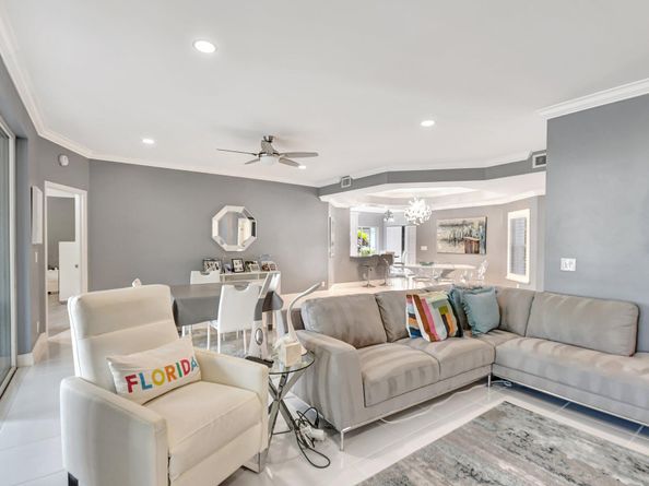 11666 Briarwood 2 Circle 2, Boynton Beach FL 33437