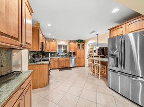 6 Woods Lane, Boynton Beach FL 33436