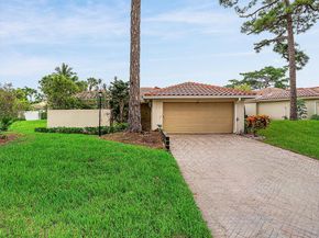 6 Woods Lane, Boynton Beach FL 33436