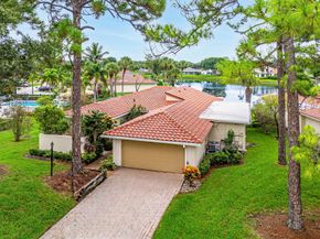 6 Woods Lane, Boynton Beach FL 33436