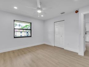 8535 Casa Del Lago F, Boca Raton FL 33433