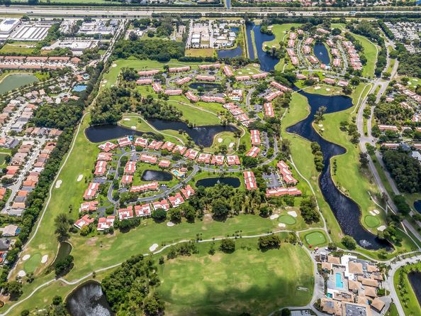 8535 Casa Del Lago F, Boca Raton FL 33433