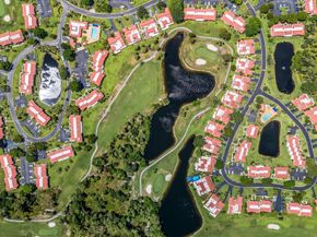 8535 Casa Del Lago F, Boca Raton FL 33433
