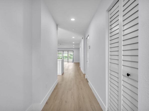 8535 Casa Del Lago F, Boca Raton FL 33433