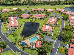 8535 Casa Del Lago F, Boca Raton FL 33433