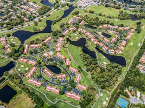 8535 Casa Del Lago F, Boca Raton FL 33433