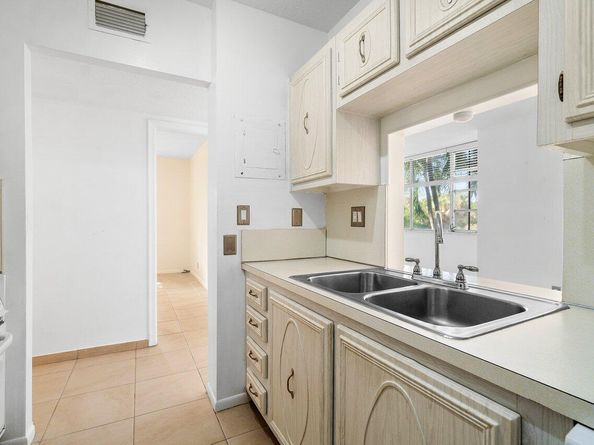 250 NE 20th Street 2250, Boca Raton FL 33431