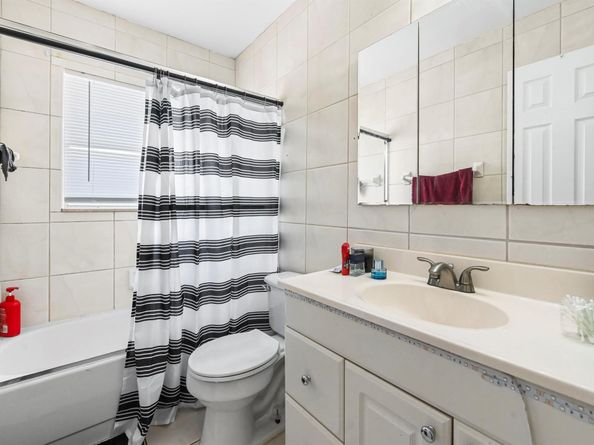 3220 Coral Ridge Drive 3220, Coral Springs FL 33065