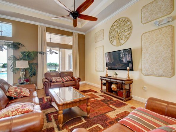 8337 Cocoplum Sound Lane, West Palm Beach FL 33411