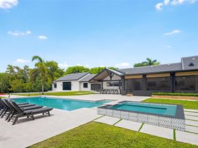7077 NW 87th Ave, Parkland FL 33067